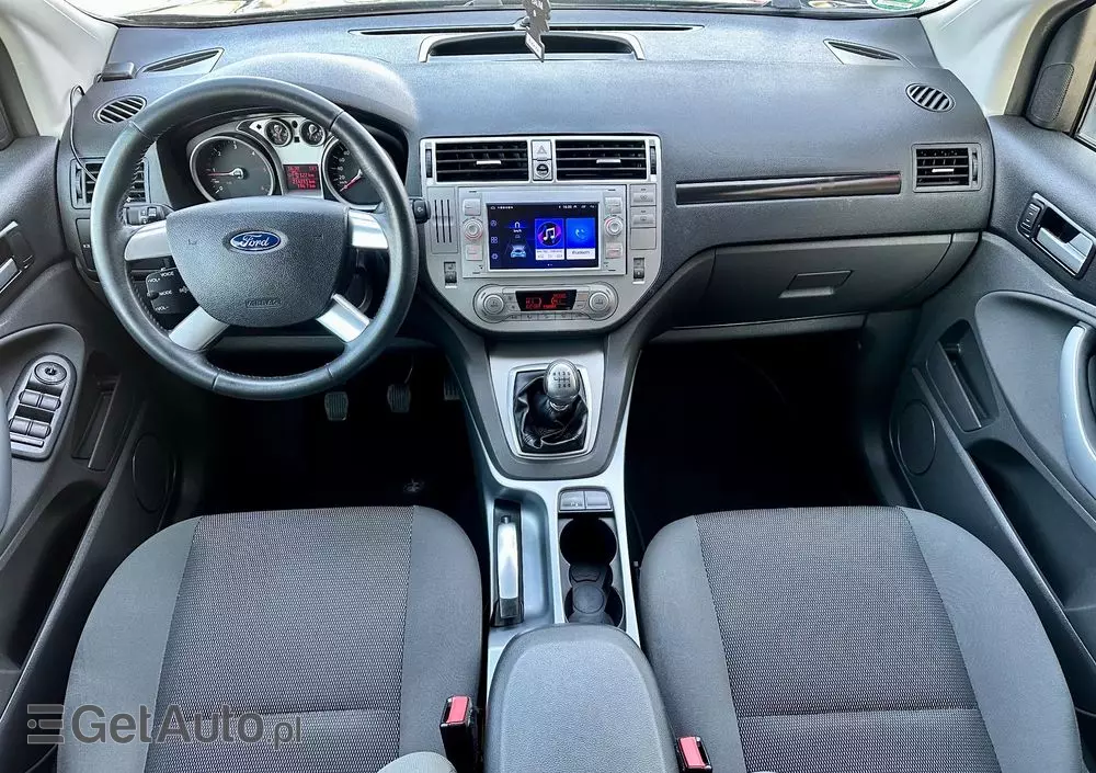 FORD Kuga 2.0 TDCi 2x4 Champions Edition