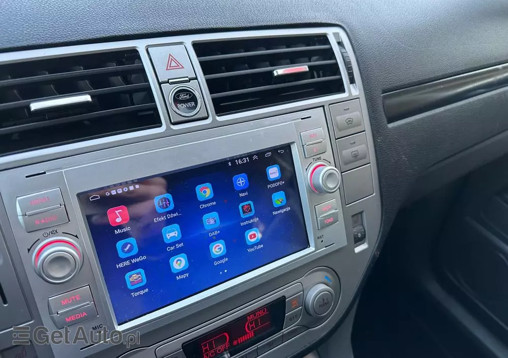 FORD Kuga 2.0 TDCi 2x4 Champions Edition