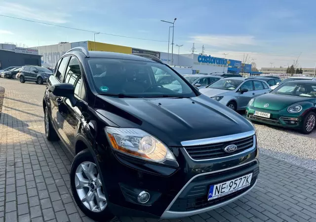 FORD Kuga 2.0 TDCi 2x4 Champions Edition