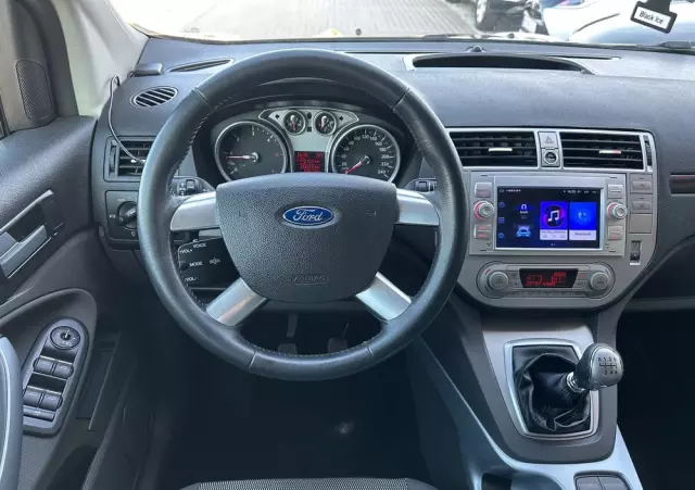 FORD Kuga 2.0 TDCi 2x4 Champions Edition