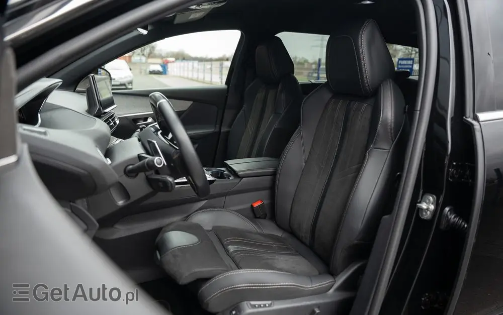 PEUGEOT 5008 1.6 PureTech GT Pack S&S EAT8