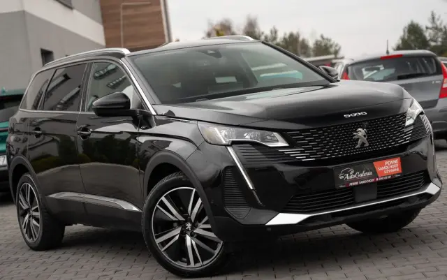 PEUGEOT 5008 1.6 PureTech GT Pack S&S EAT8
