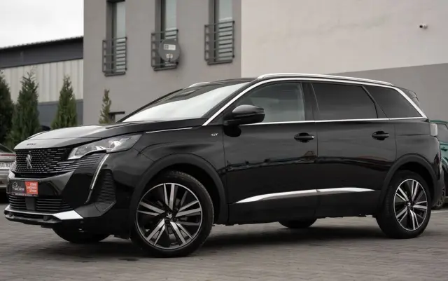 PEUGEOT 5008 1.6 PureTech GT Pack S&S EAT8