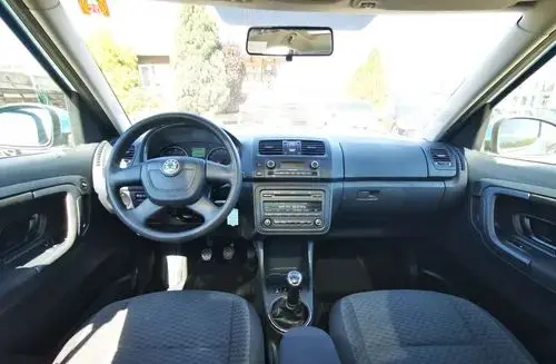 SKODA Roomster 