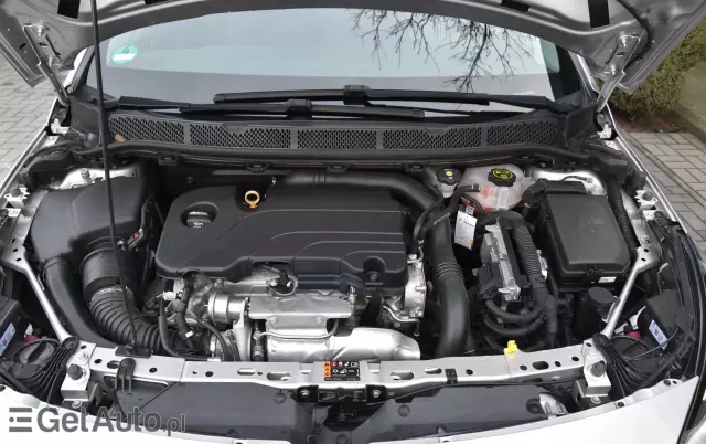 OPEL Astra 1.4 Turbo Sports Tourer Active