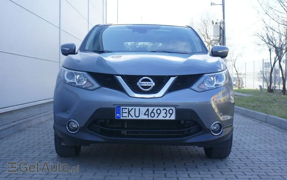 NISSAN Qashqai 1.2 DIG-T N-Connecta