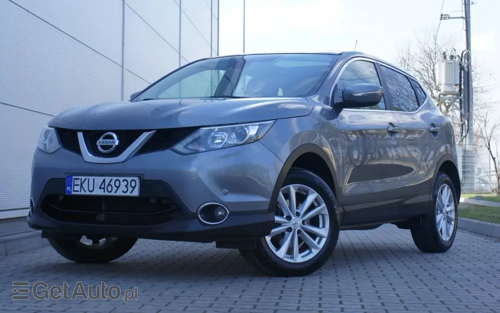 NISSAN Qashqai 1.2 DIG-T N-Connecta