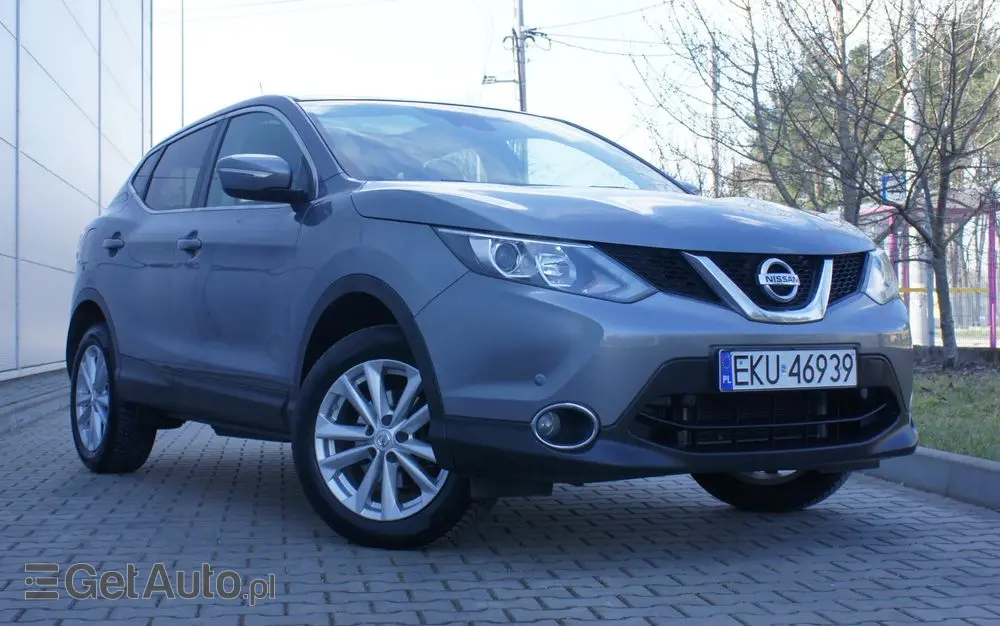 NISSAN Qashqai 1.2 DIG-T N-Connecta