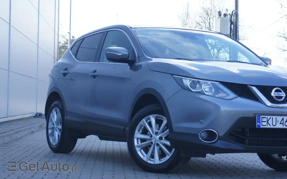 NISSAN Qashqai 1.2 DIG-T N-Connecta