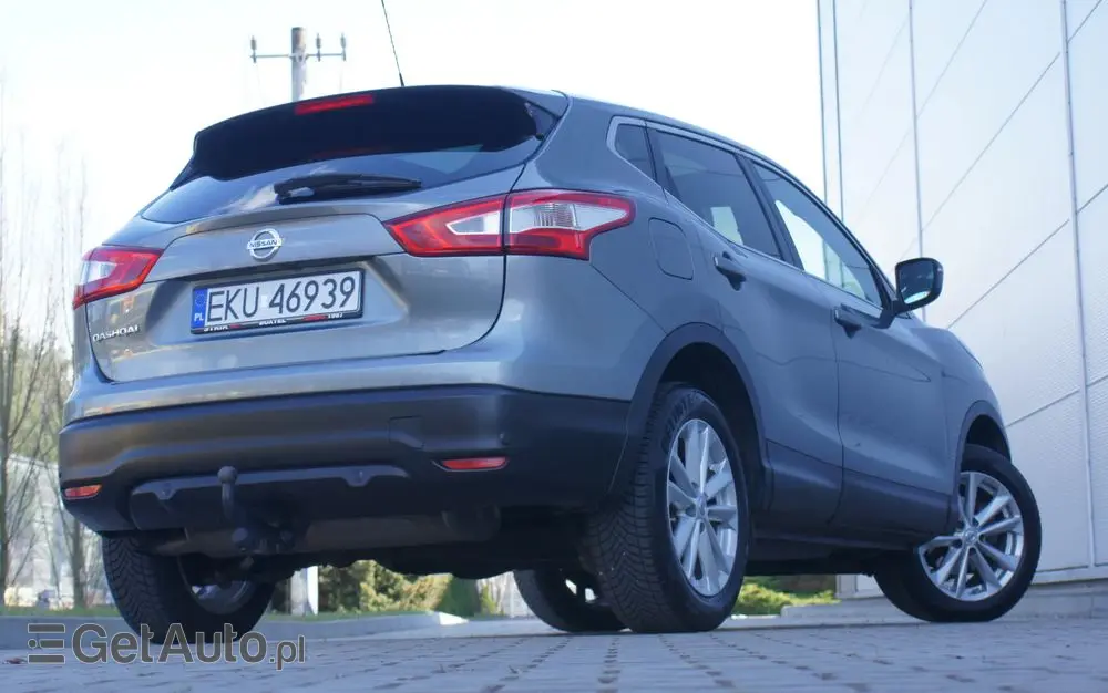 NISSAN Qashqai 1.2 DIG-T N-Connecta