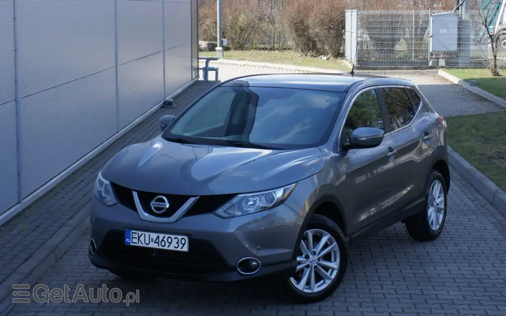 NISSAN Qashqai 1.2 DIG-T N-Connecta