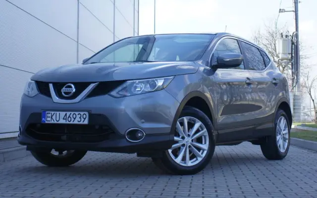 NISSAN Qashqai 1.2 DIG-T N-Connecta