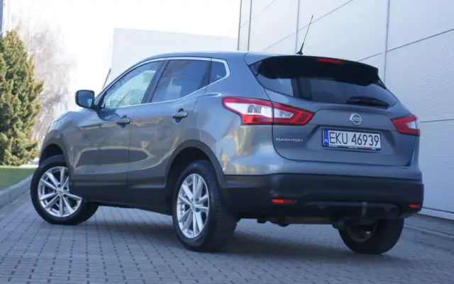 NISSAN Qashqai 1.2 DIG-T N-Connecta