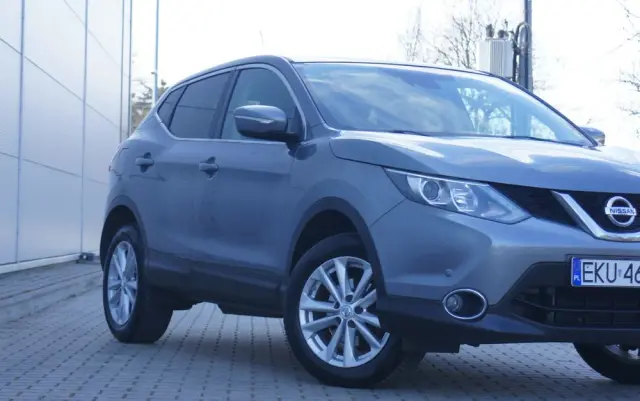 NISSAN Qashqai 1.2 DIG-T N-Connecta