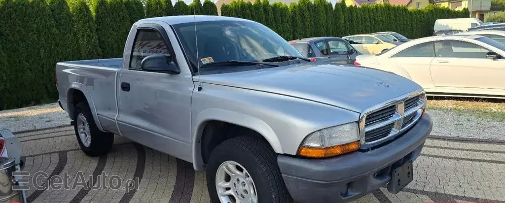 DODGE Dakota 