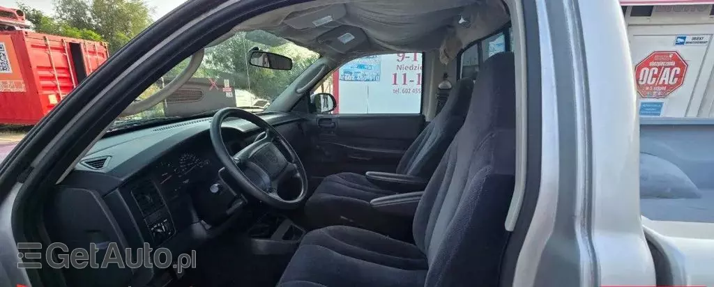 DODGE Dakota 