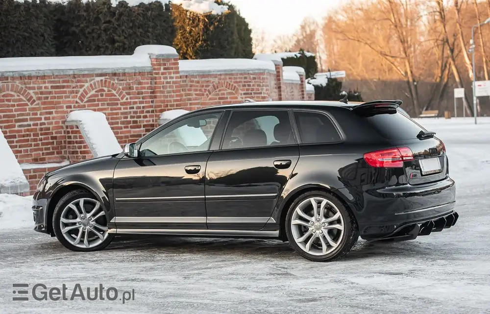 AUDI S3 Sportback Standard