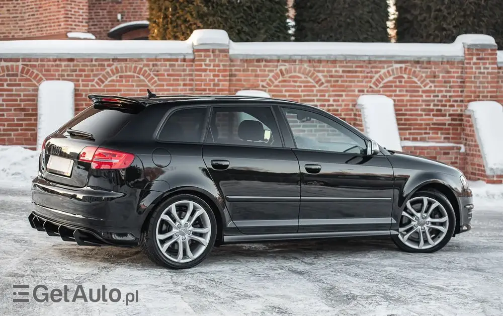 AUDI S3 Sportback Standard