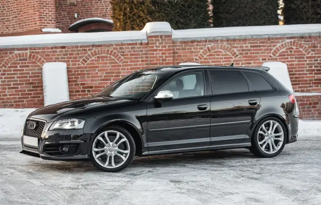 AUDI S3 Sportback Standard