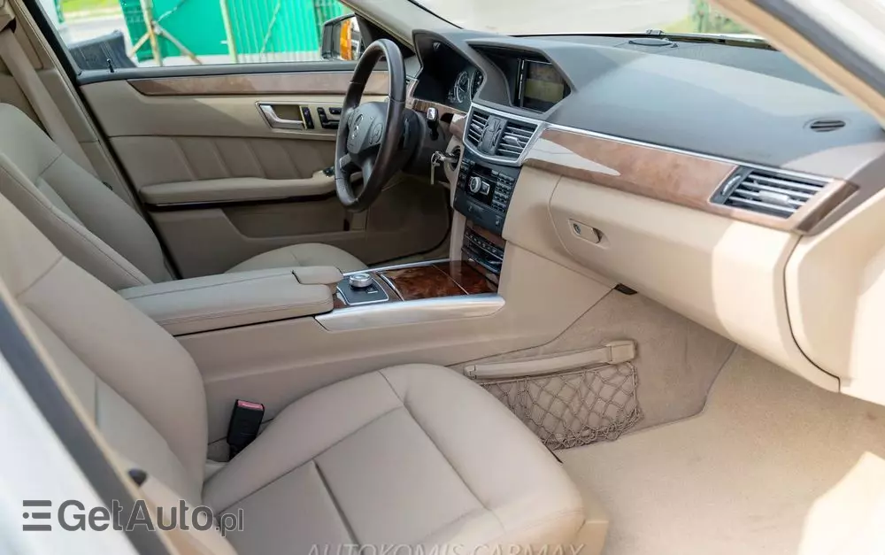 MERCEDES-BENZ Klasa E 350 4-Matic BlueEff Avantgarde