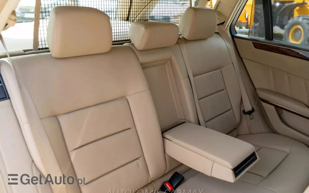 MERCEDES-BENZ Klasa E 350 4-Matic BlueEff Avantgarde