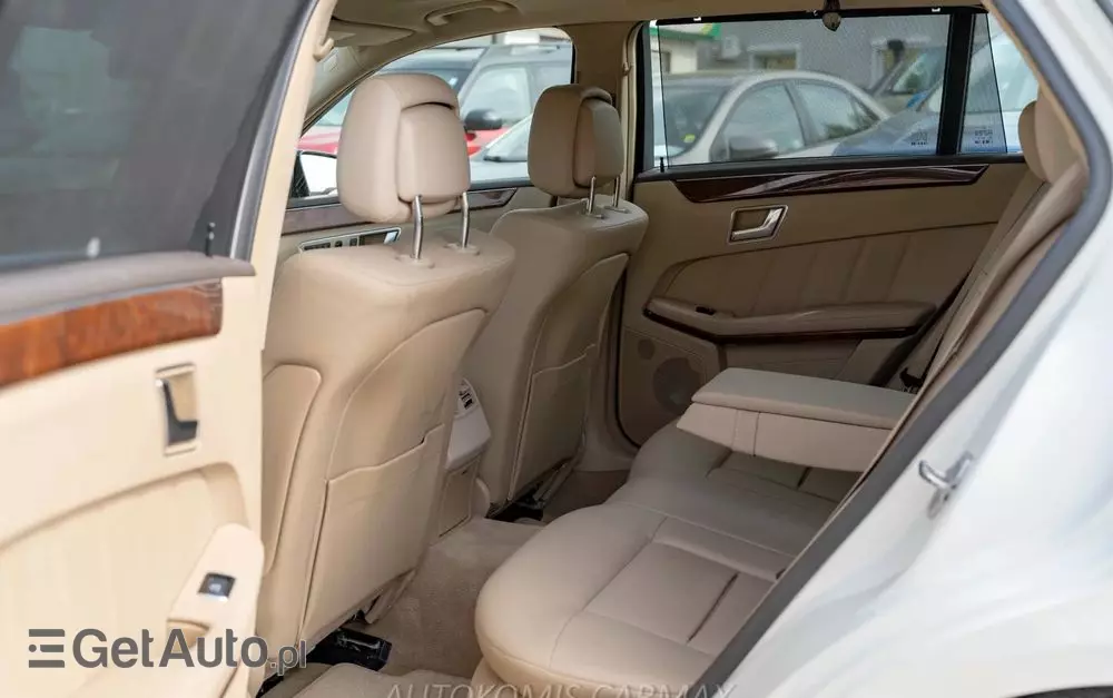 MERCEDES-BENZ Klasa E 350 4-Matic BlueEff Avantgarde