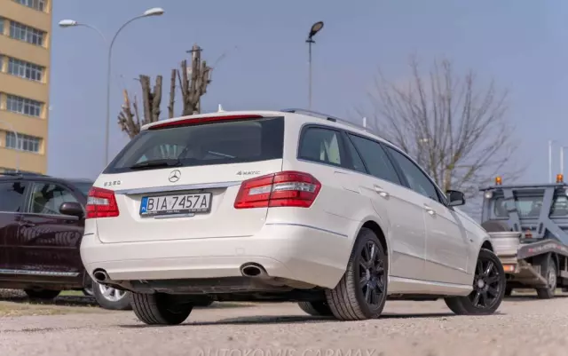 MERCEDES-BENZ Klasa E 350 4-Matic BlueEff Avantgarde