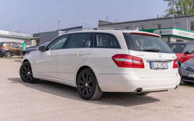 MERCEDES-BENZ Klasa E 350 4-Matic BlueEff Avantgarde
