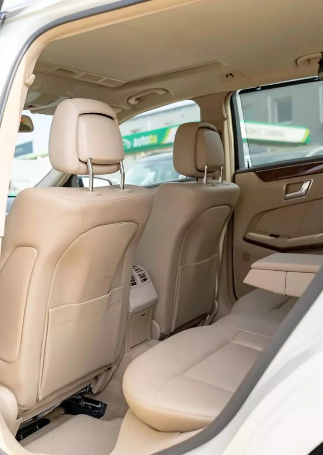 MERCEDES-BENZ Klasa E 350 4-Matic BlueEff Avantgarde