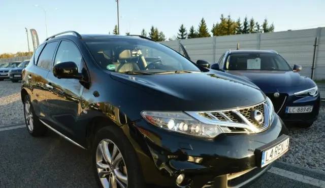 NISSAN Murano 