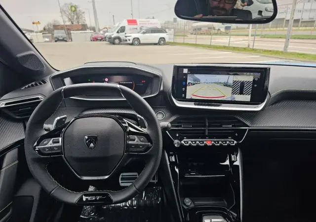 PEUGEOT 208 1.2 mHEV GT