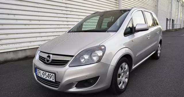 OPEL Zafira 