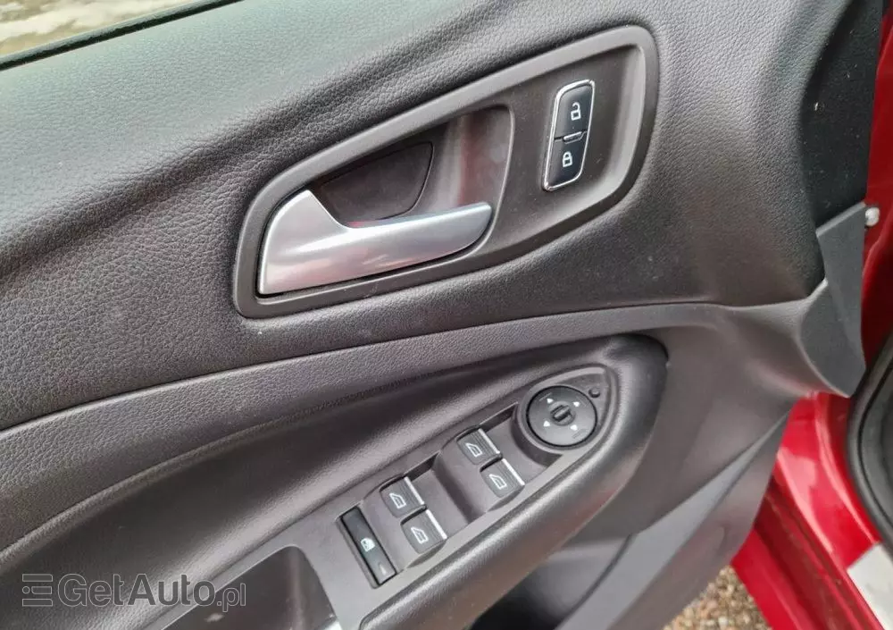 FORD Kuga 2.0 TDCi 4x4 Individual