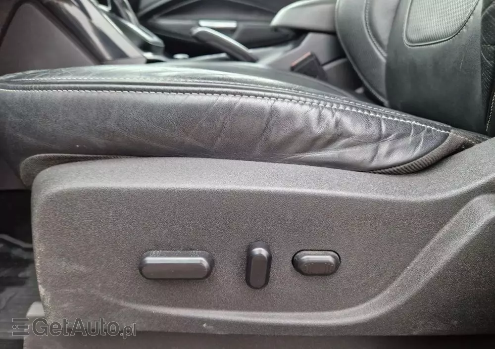 FORD Kuga 2.0 TDCi 4x4 Individual