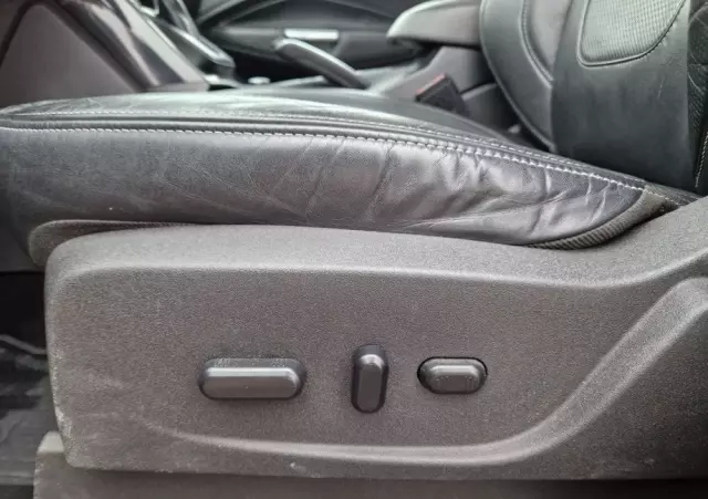 FORD Kuga 2.0 TDCi 4x4 Individual