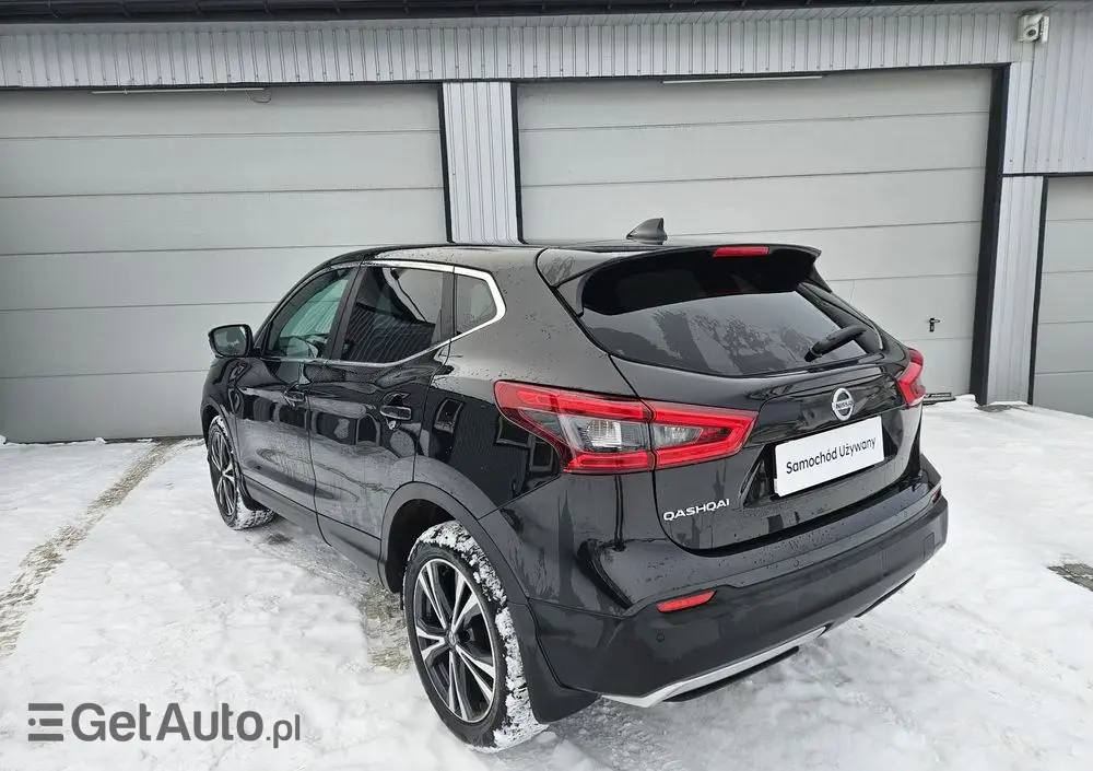 NISSAN Qashqai 1.3 DIG-T N-Connecta