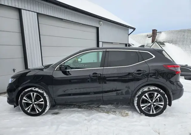 NISSAN Qashqai 1.3 DIG-T N-Connecta