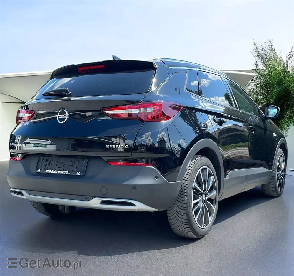OPEL Grandland X 1.6 T PHEV 4x4 Ultimate