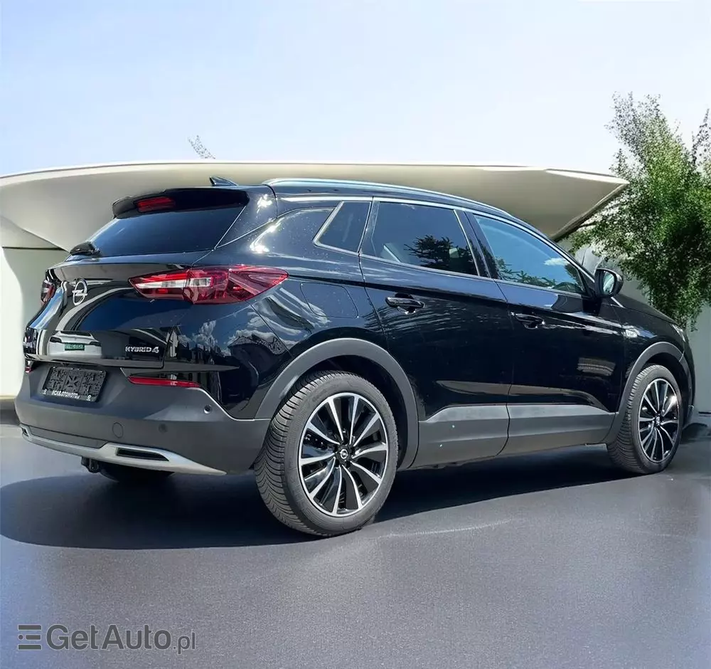 OPEL Grandland X 1.6 T PHEV 4x4 Ultimate