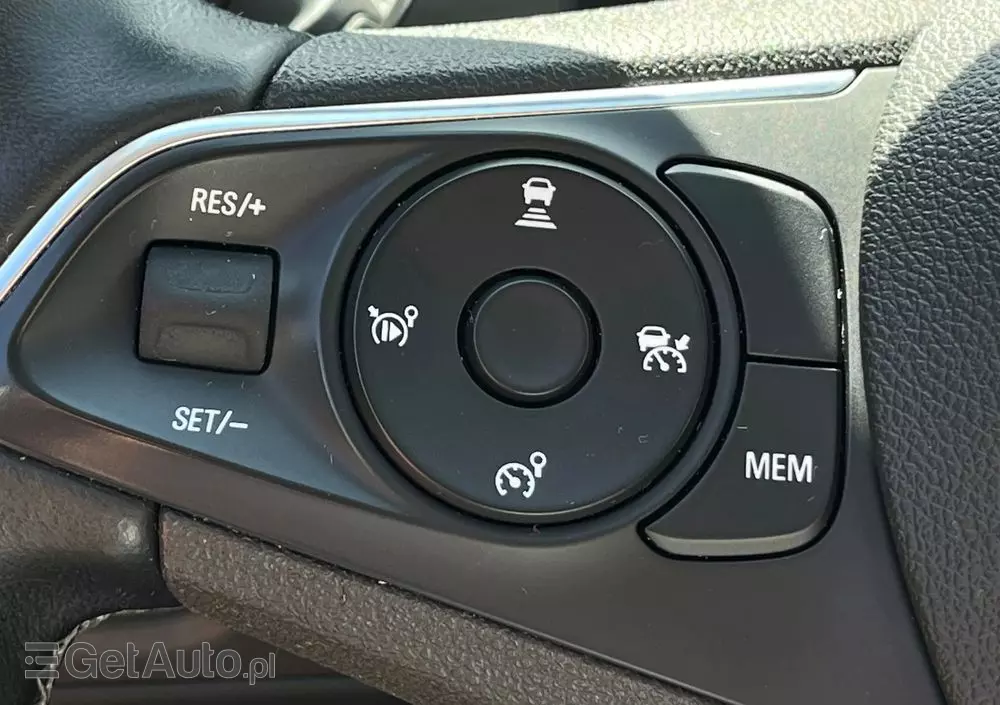 OPEL Grandland X 1.6 T PHEV 4x4 Ultimate