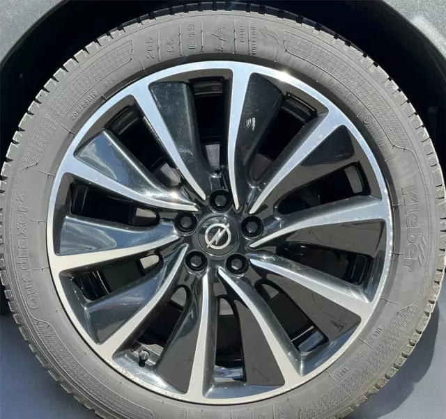 OPEL Grandland X 1.6 T PHEV 4x4 Ultimate