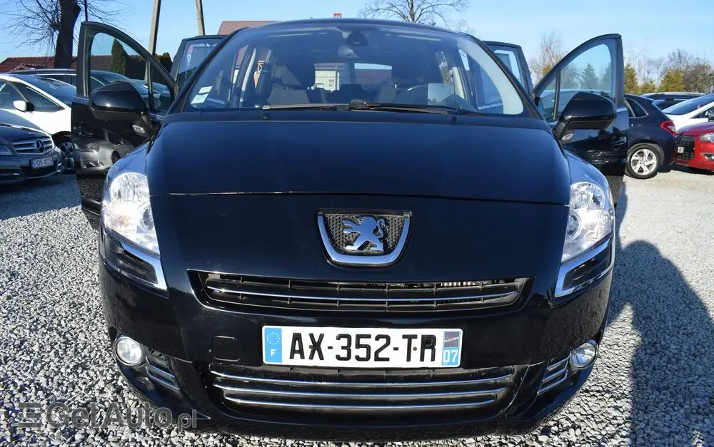 PEUGEOT 5008 HDI FAP 150 Premium