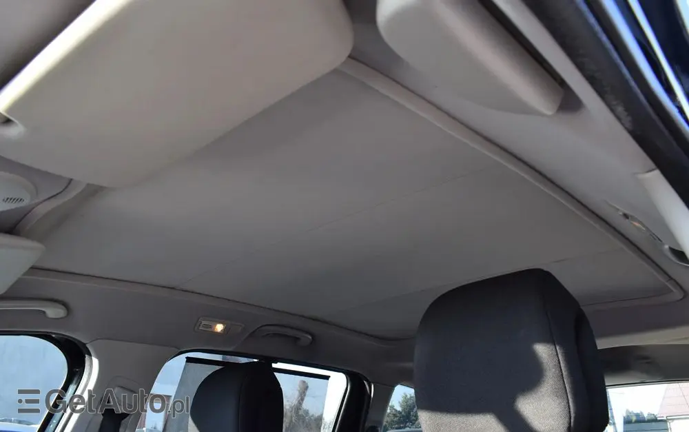 PEUGEOT 5008 HDI FAP 150 Premium