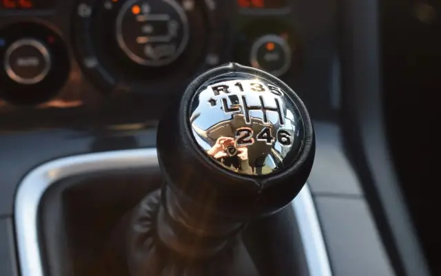 PEUGEOT 5008 HDI FAP 150 Premium