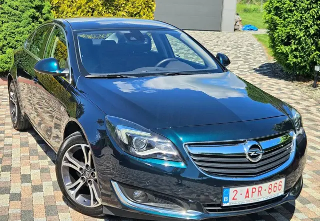 OPEL Insignia 1.6 T Cosmo S&S EU6