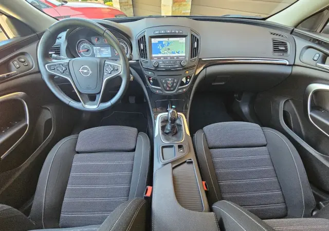 OPEL Insignia 1.6 T Cosmo S&S EU6