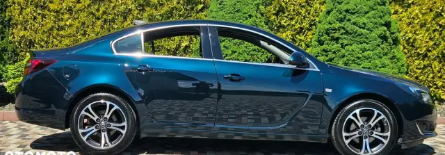 OPEL Insignia 1.6 T Cosmo S&S EU6