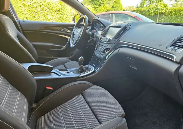 OPEL Insignia 1.6 T Cosmo S&S EU6