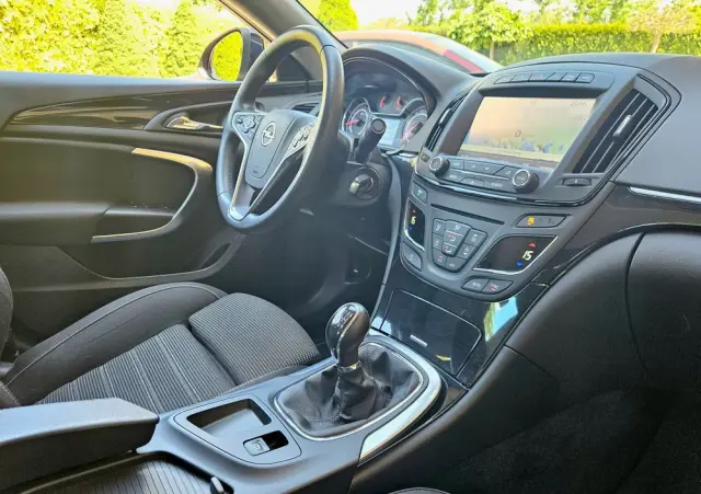 OPEL Insignia 1.6 T Cosmo S&S EU6