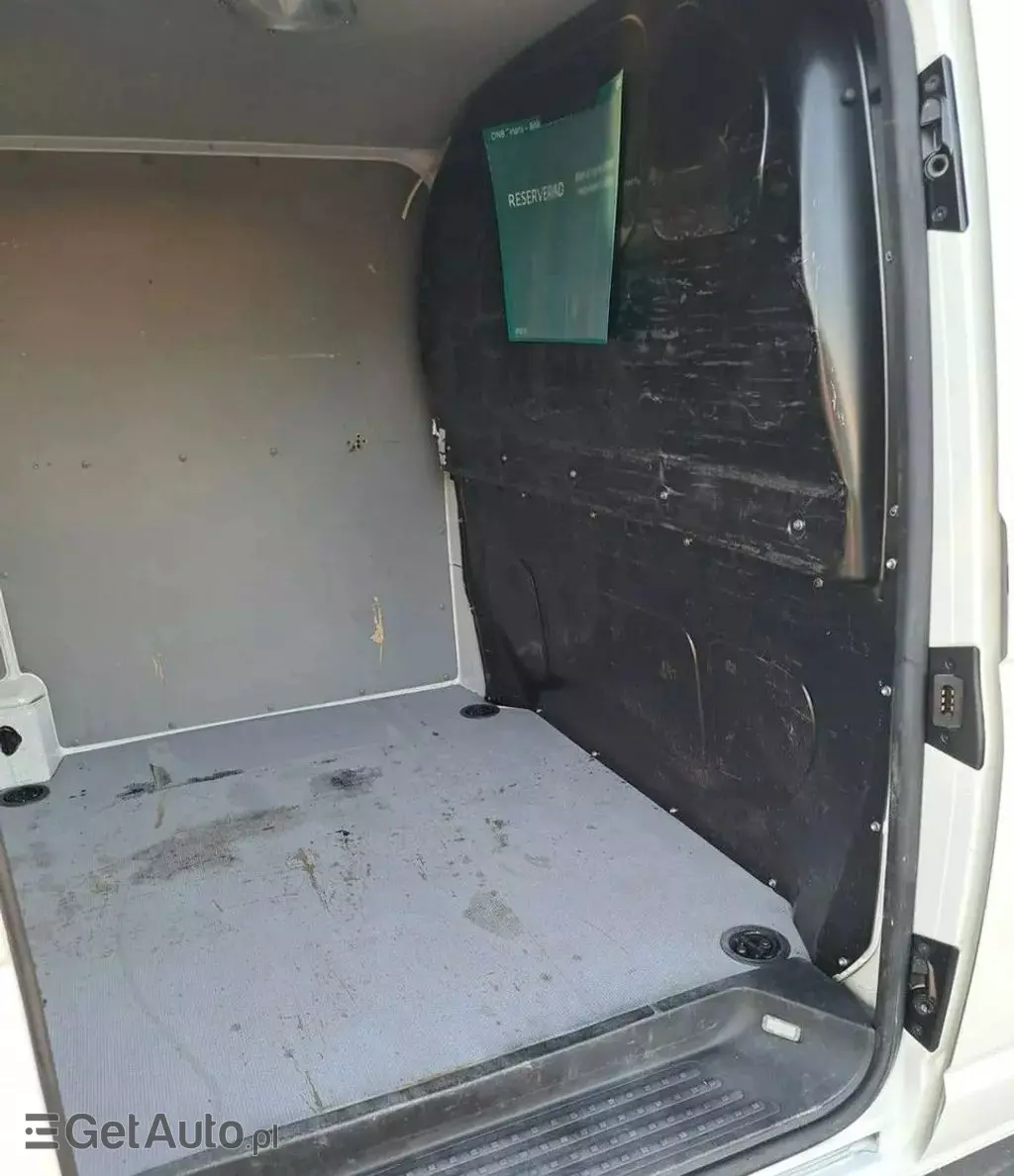 VOLKSWAGEN TRANSPORTER 